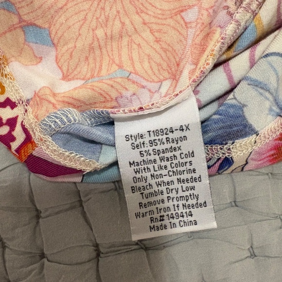 Johnny Was THE JANIE FAVORITE SHORT SLEEVE CREW NECK SWING TEE 3X - Picture 11 of 11